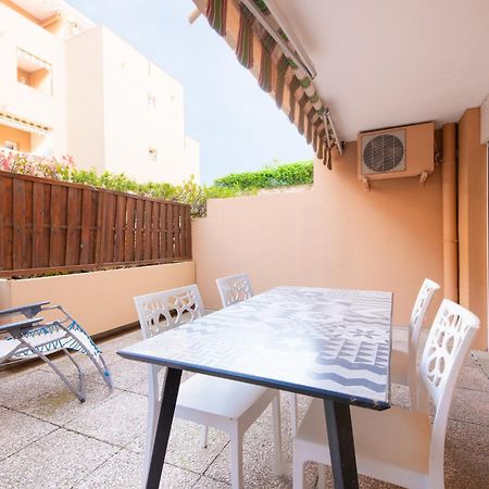 Le Victoria, Centre Ville , Plage Et Parking Gratuit Sainte-Maxime Exteriér fotografie